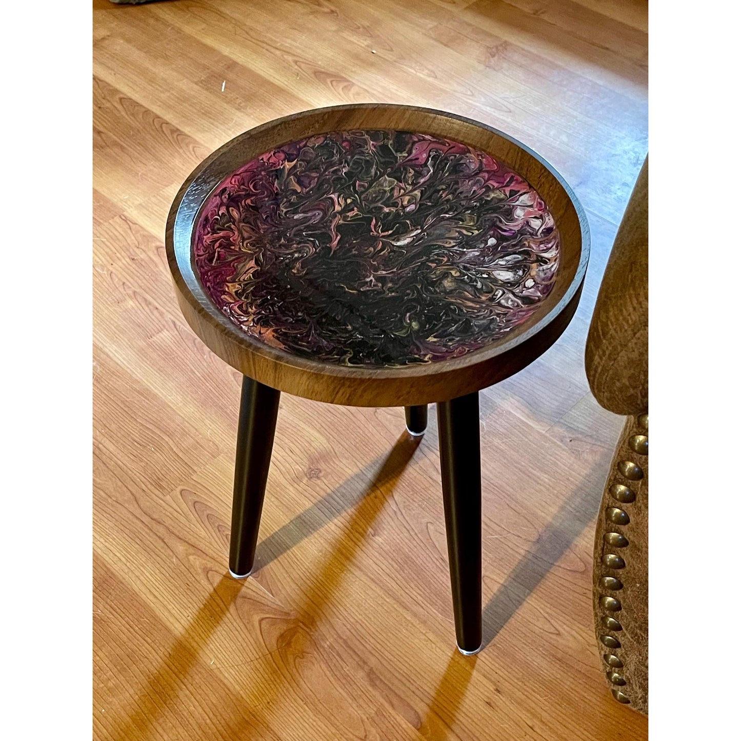 Handmade Resin Art Side Table – Acrylic Pour Accent Table – One of a Kind Modern Decor – Small End Table – Functional Art Furniture