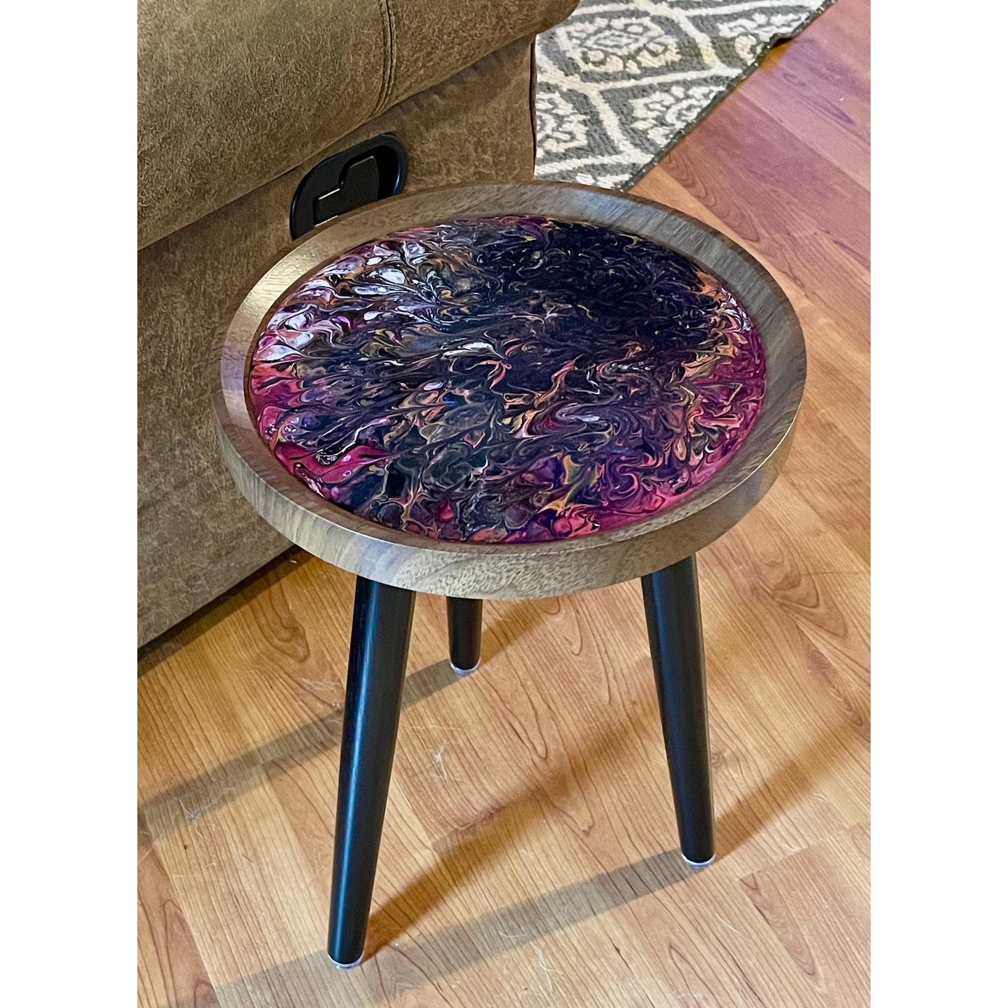 Handmade Resin Art Side Table – Acrylic Pour Accent Table – One of a Kind Modern Decor – Small End Table – Functional Art Furniture