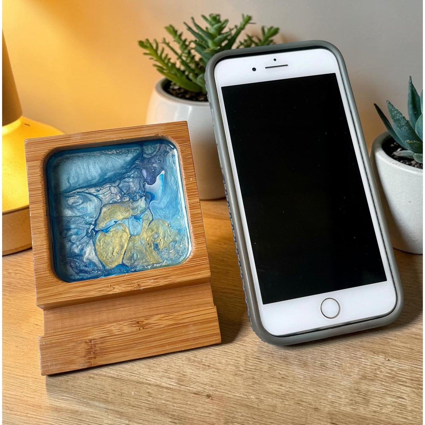 Phone Stand with Tray – Handmade Wood Phone Holder – Resin Art Phone Dock – Desk Phone Organizer – Cell Phone Accessory