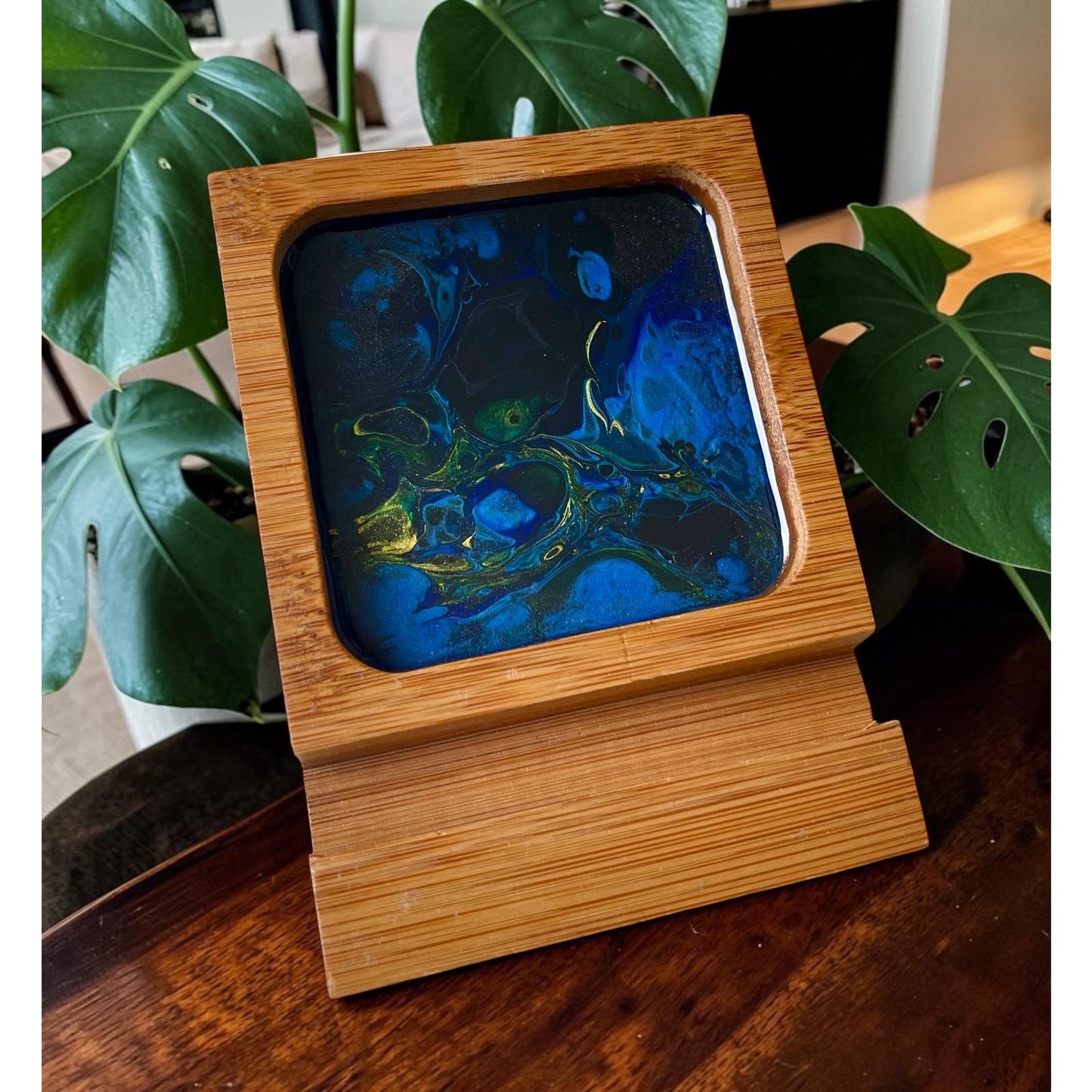 Phone Stand with Tray – Handmade Wood Phone Holder – Resin Art Phone Dock – Desk Phone Organizer – Cell Phone Accessory