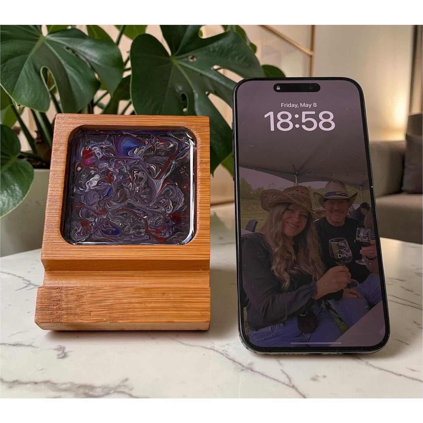 Phone Stand with Tray – Handmade Wood Phone Holder – Resin Art Phone Dock – Desk Phone Organizer – Cell Phone Accessory