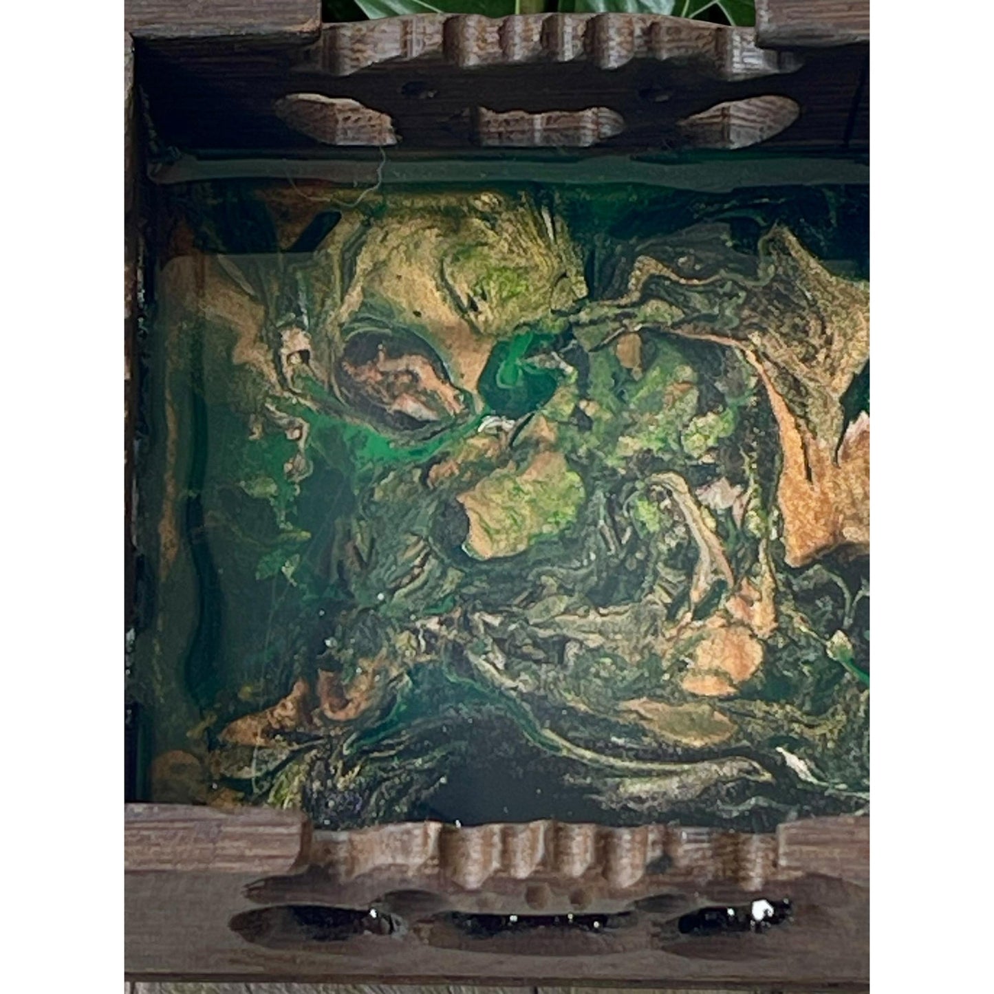Emerald Tide Trinket Box – Hand Painted Resin Ring Box – Carved Wood Jewelry Box – Green & Gold Acrylic Pour Decor – Small Keepsake Box