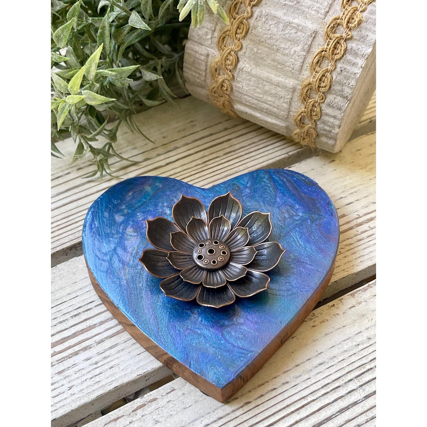 Lotus Incense Holder – Heart Shaped Resin Tray