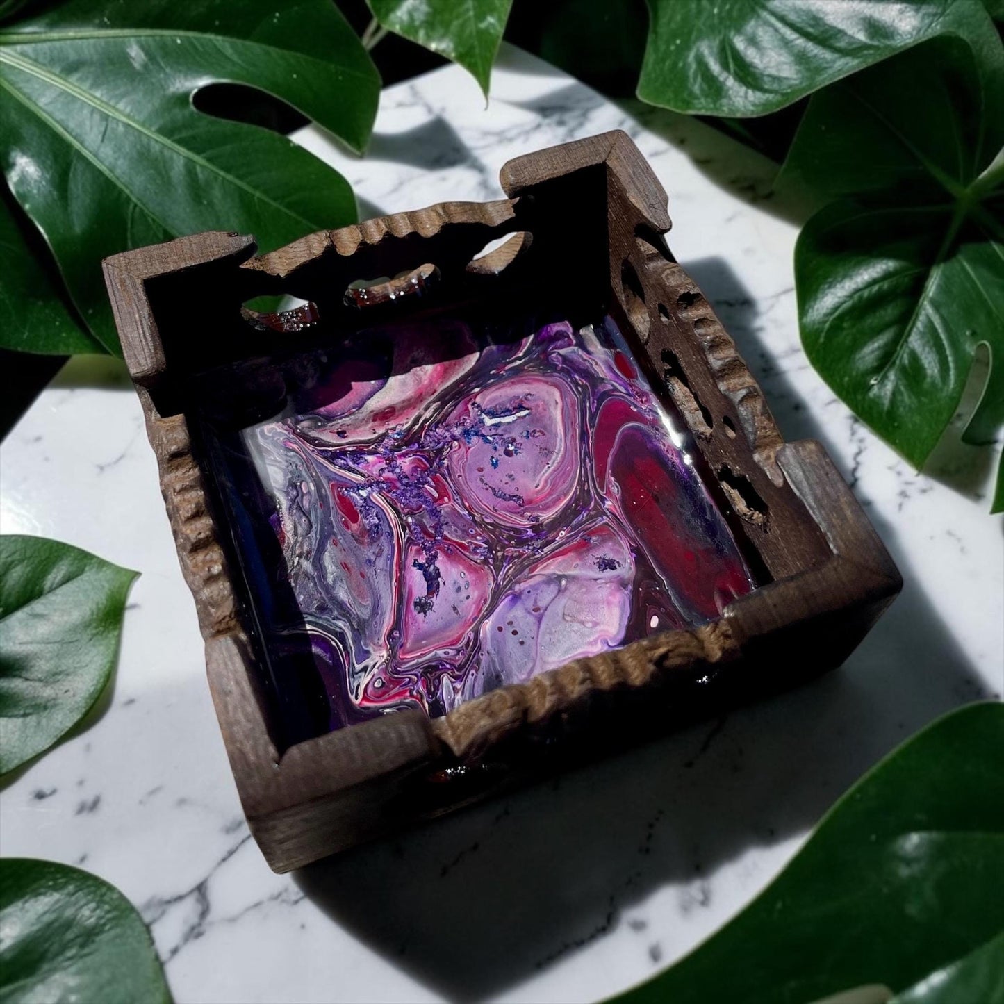 Crushed Merlot Ring Holder – Handmade Resin Jewelry Dish – 3” Wood Tray – Burgundy & Plum Acrylic Pour – Vanity Decor – Gift for Her