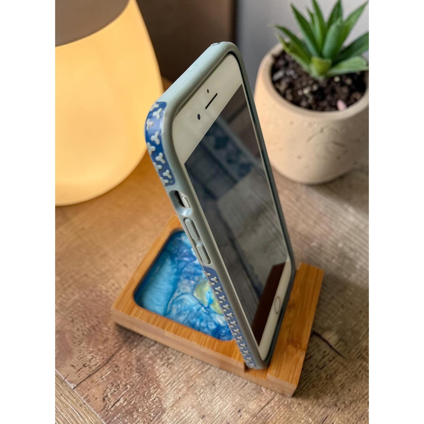 Phone Stand with Tray – Handmade Wood Phone Holder – Resin Art Phone Dock – Desk Phone Organizer – Cell Phone Accessory