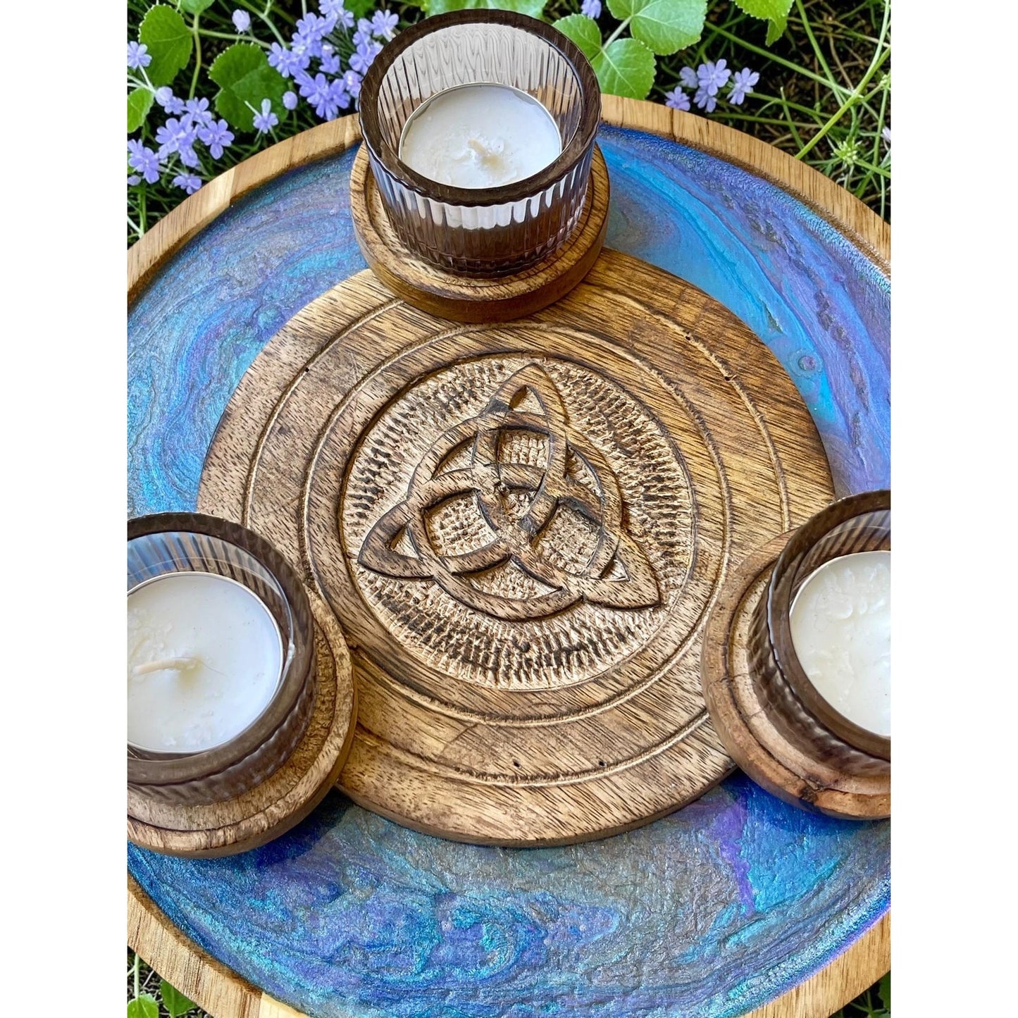 Hand Painted Triquetra Candle Holder Tray – Celtic Knot Decor with 3 Soy Candles – Mystical Altar Decor – Spiritual Home Accent