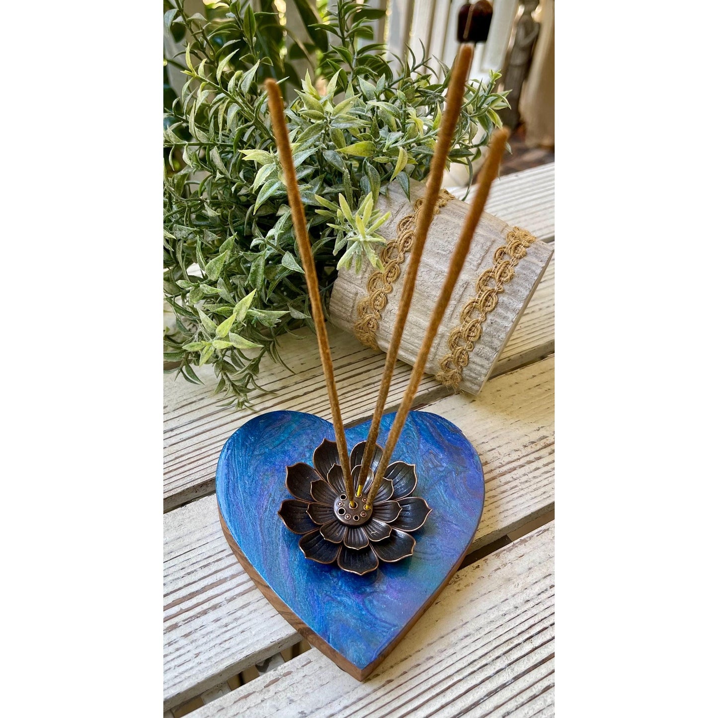 Lotus Incense Holder – Heart Shaped Resin Tray