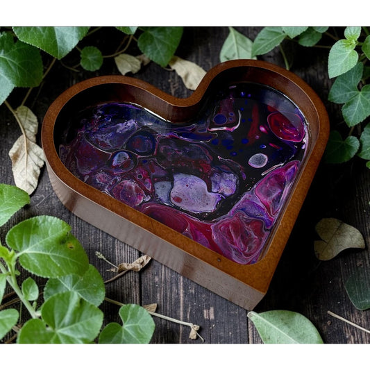 Crushed Merlot Heart Tray – Hand-Painted Resin Art Dish – Blue & Violet Acrylic Pour – Jewelry Dish – Spiritual Decor – Handmade Gift